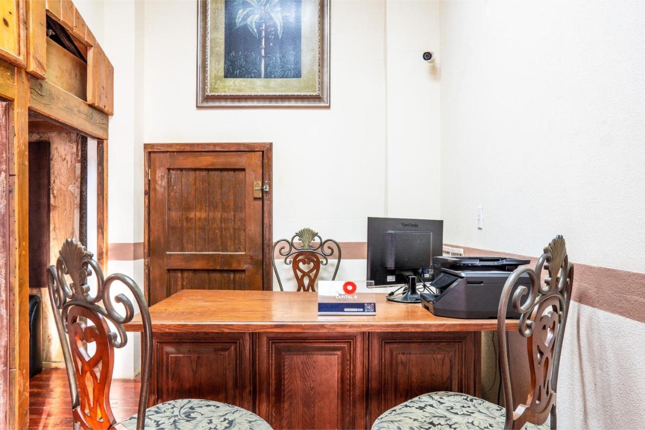 Capital O Hotel Villa Azura Tecate Kültér fotó